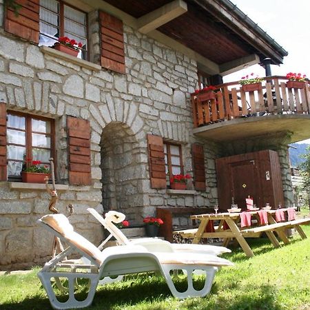 לינה וארוחת בוקר Chalet In מגב מראה חיצוני תמונה