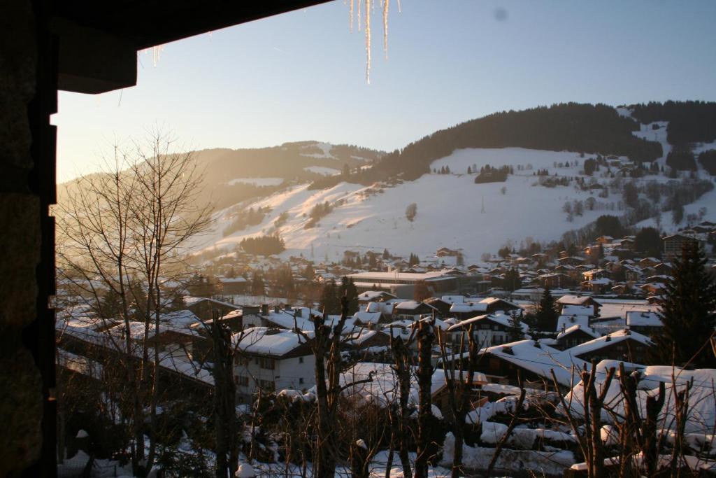 לינה וארוחת בוקר Chalet In מגב חדר תמונה
